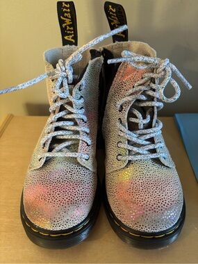 Dr. Martens Kids Iridescent Glitter Combat Boots - Multicolor